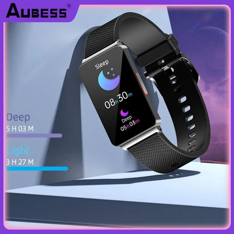 

3d Pedometer Remember The Number Of Steps Smart Watch Waterproof Ip67 1.57 "hd Shining Full Screen Exercise Bracelet