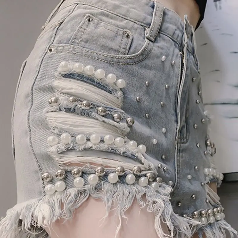 Summer Shorts Heavy Industry Jeans New Solid Color High Waist Beading Hole Button Pocket Raw Edge Hot Pants Female Clothing