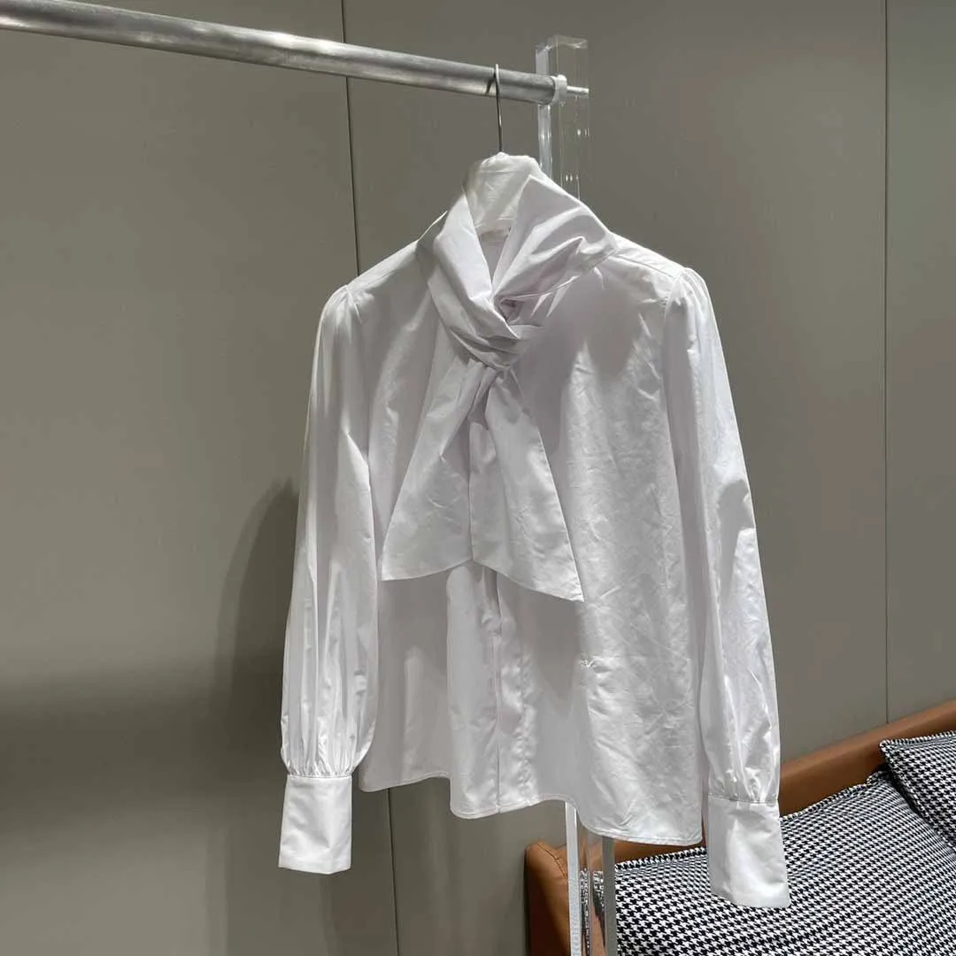 

Women's Light Luxury Ladies Niche Design Fashion High Quality Shirt