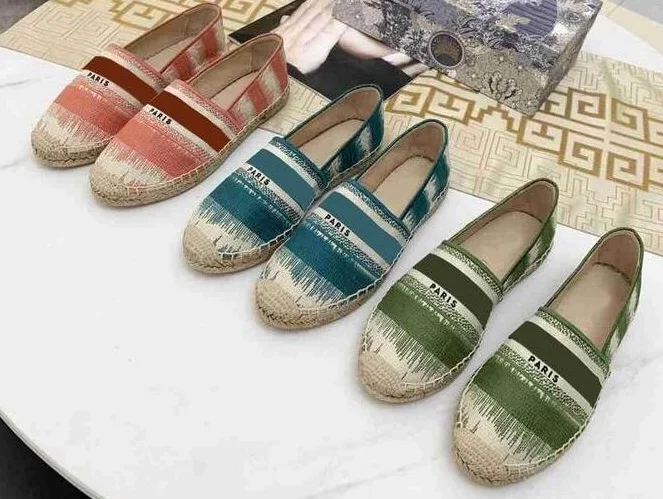 

2021 Women Luxurys Casual Shoes Espadrilles Summer Designers ladies flat Beach Half Slippers fashion woman Loafers Fisherman can