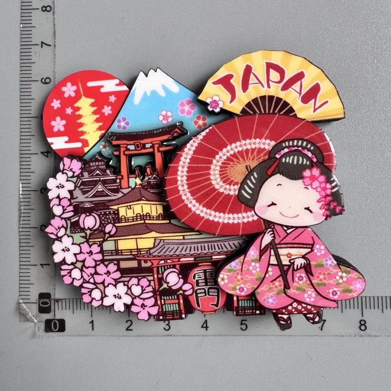 Деревянные магниты на холодильник из Японии