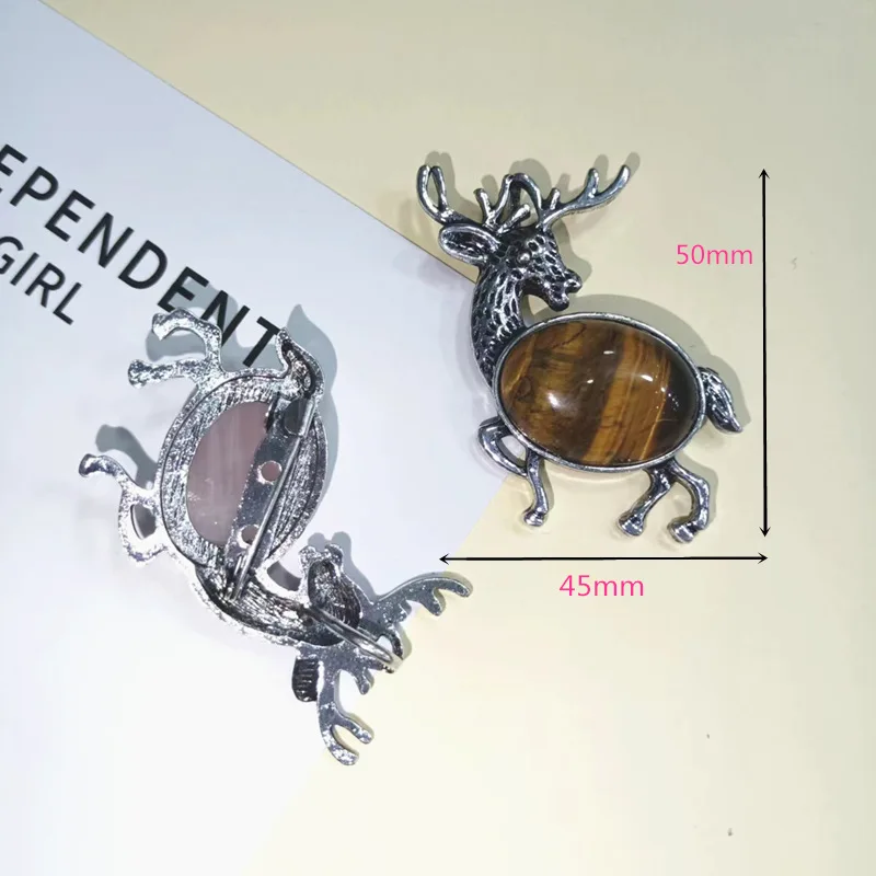 

Natural Semi-precious Stone Shell Animal Sika Deer Brooch Pin Pendant Metal Alloy Charm Necklace Jewelry for Women Gift