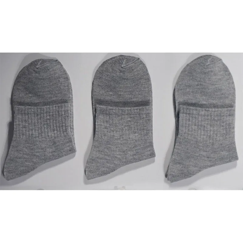 Medium Tube Socks, Thin Socks, Men's Solid Color Breathable Summer And Autumn Casual Sports Socks, Polyester Cotton Business Soc