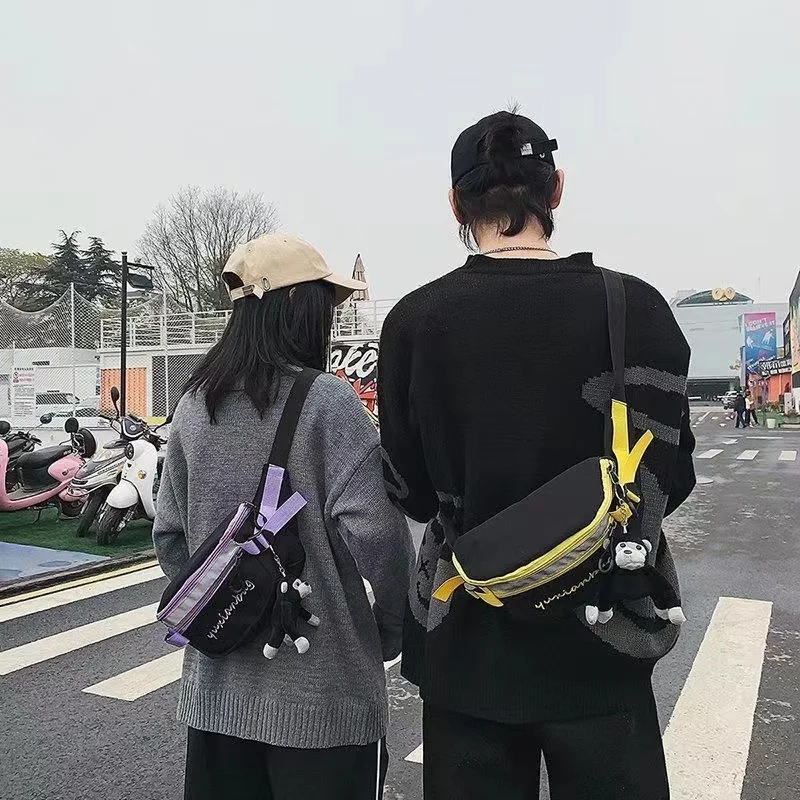 Рисунок 4 - Вместительная холщовая нагрудная сумка через плечо