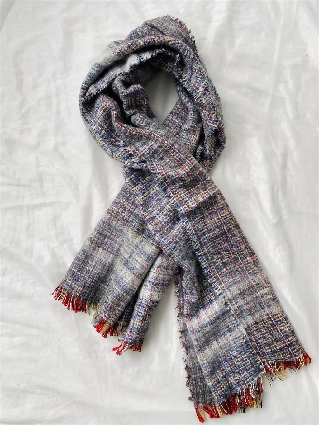 

Ретро шарф-шаль серый