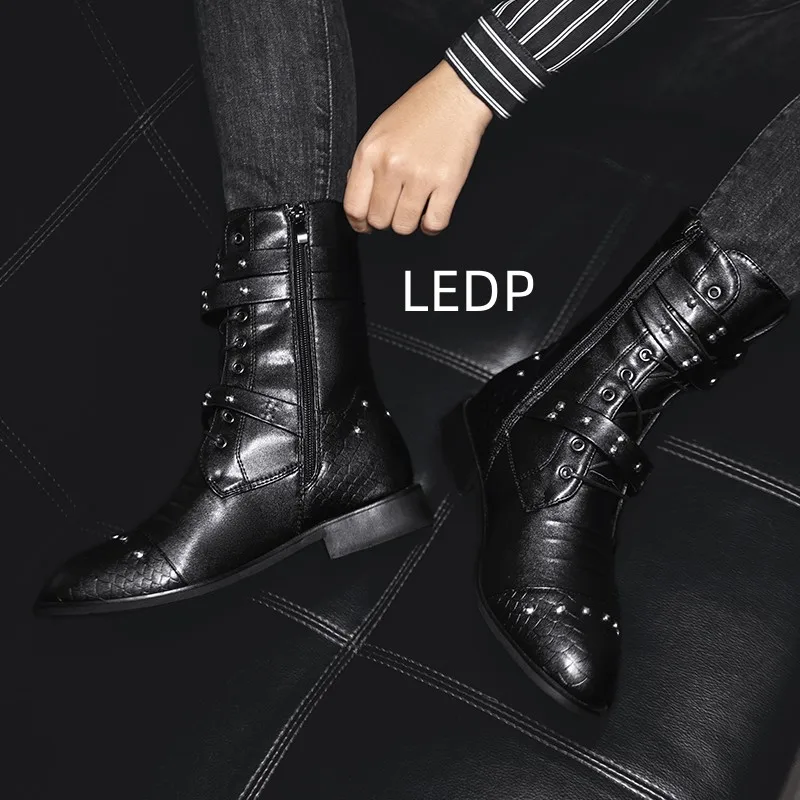Мужские деловые мотоциклетные туфли элегантные модные с заклепками в британском