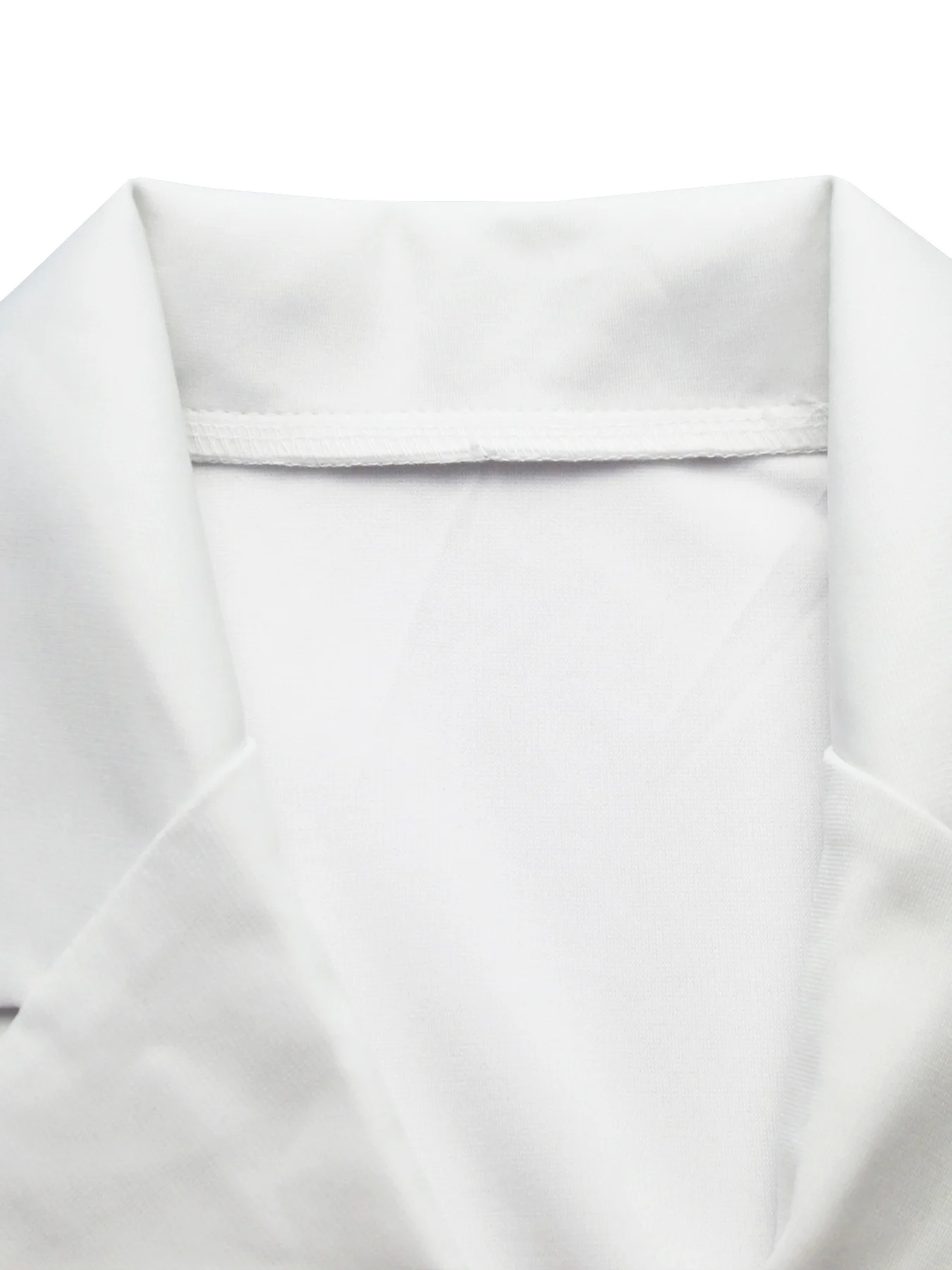 Женский пиджак на пуговицах без рукавов с отворотом