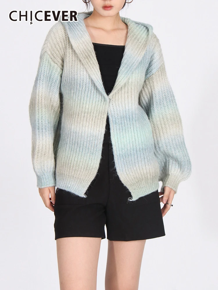 

CHICEVER градиент вязаный свитер для женщин с капюшоном с длинным рукавом Повседневный минималистский Свободный кардиган Женская Осенняя одежда Новинка 2023