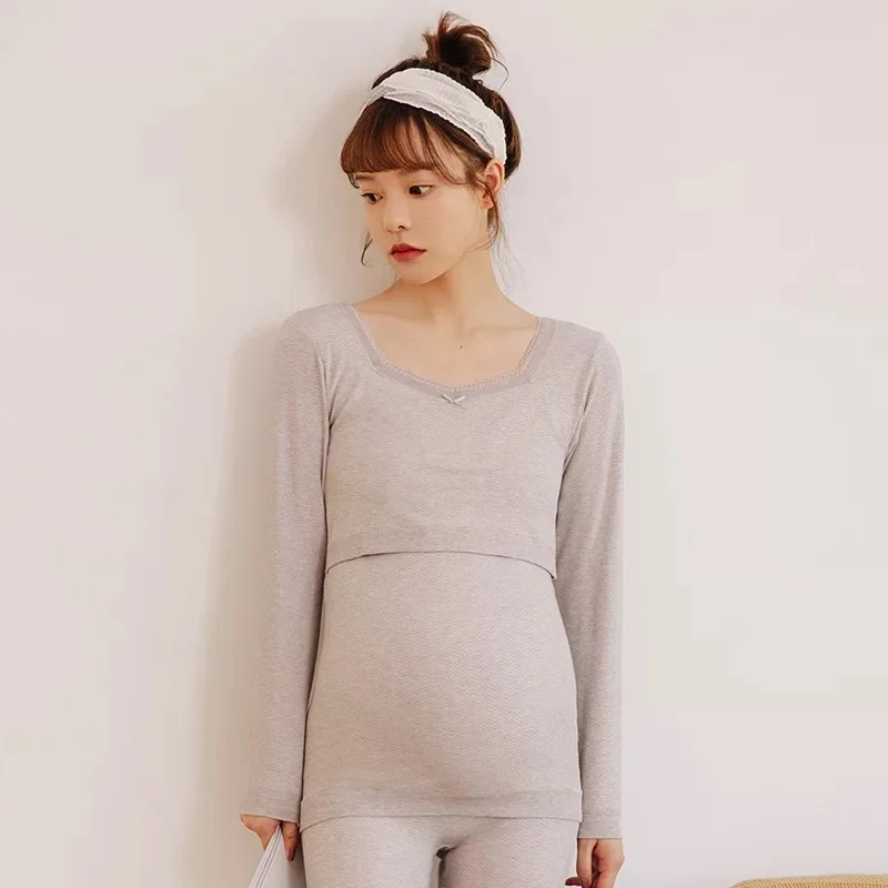 

Весенняя коллекция 2022, верхняя одежда для беременных