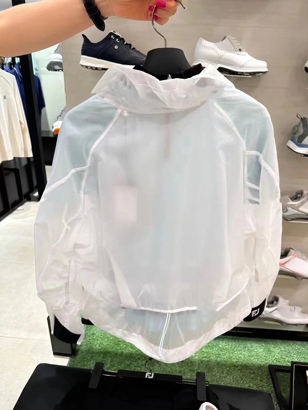 Unleash Your Golf Performance: Women's Lightweight Zip-Up Golf Jacket - Sun Protection in Style Outdoor sports and leisure