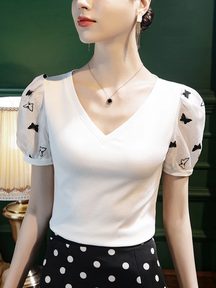 

Женская хлопковая футболка с коротким рукавом и V-образным вырезом