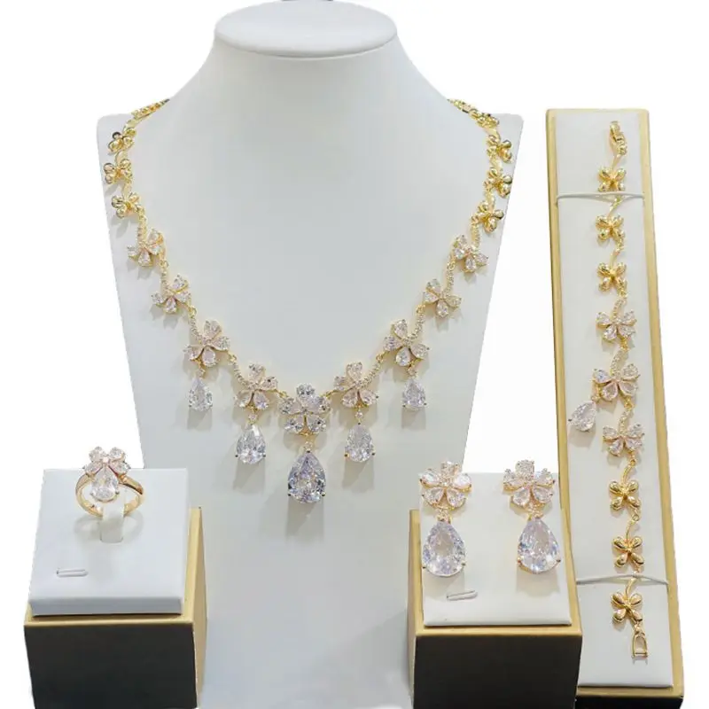 

Набор ювелирных изделий Стразы с золотым покрытием, свадебное ожерелье, серьги, кольцо, браслет, четыре шт., ювелирные изделия WAS10328