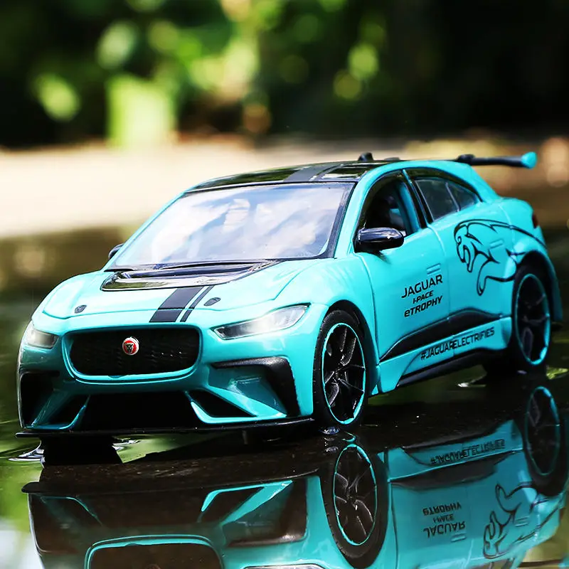

1:32 Jaguar I-PACE eTROPHY Racing Car Alloy Car Model Sound and Light Simulation Car Decoration Collection Child Toy Gift