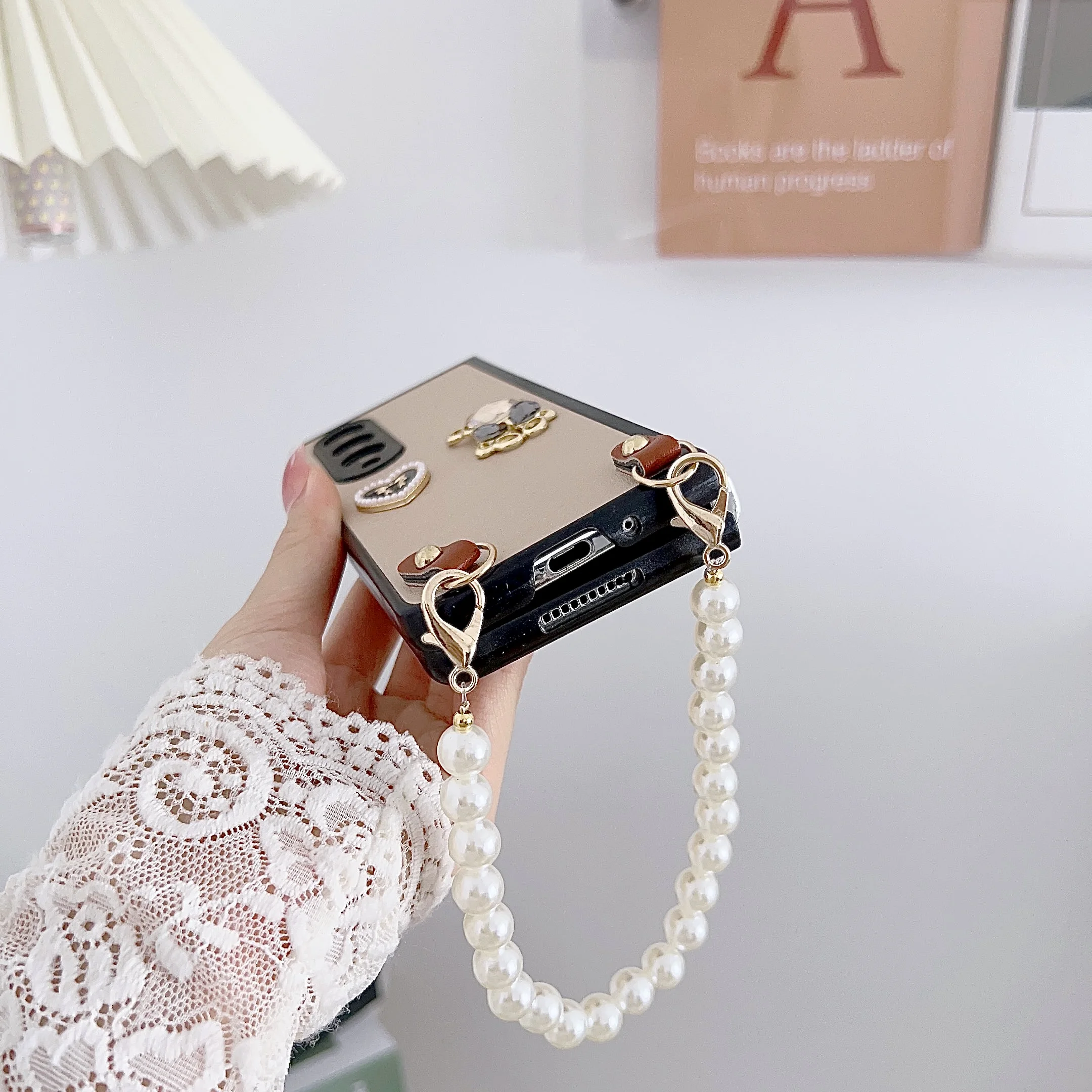 Чехол для телефона с милым медведем и жемчугом в виде сердца Samsung Galaxy Z Fold 3 4 5 6