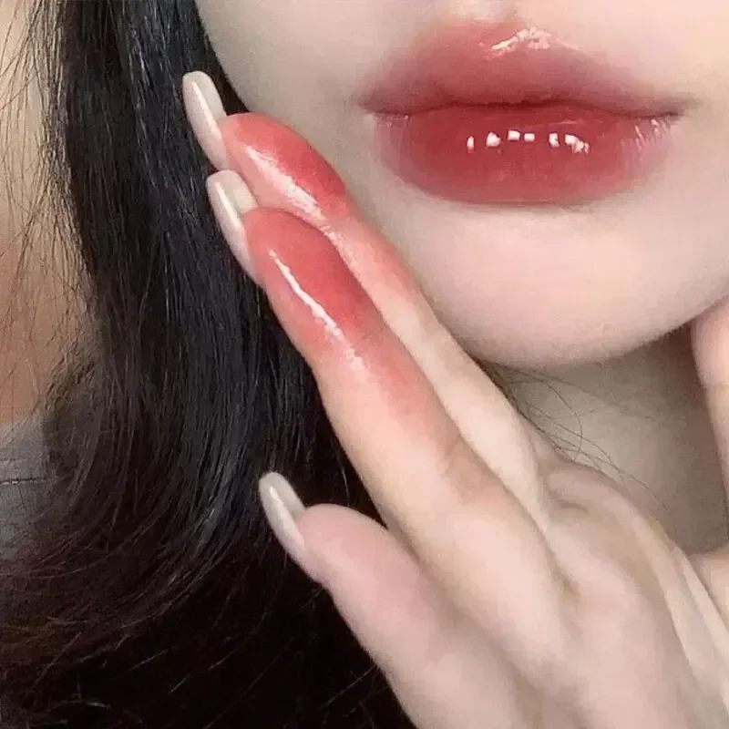 Прозрачная маленькая квадратная трубка зеркальная глазурь для губ вода легкая и