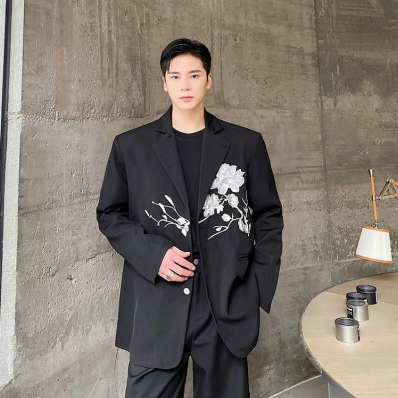 

SYUHGFA Chinese Style Embroidery Men's Suit Jacket New Fashion Lapel Trend Men Clothing 2023 Spring Tide Male Blazers