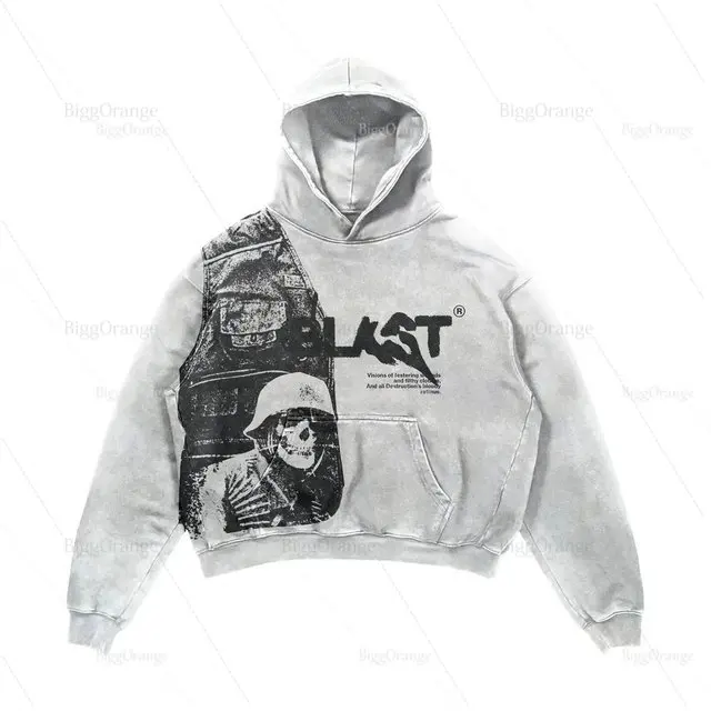 Рисунок 4 - Женская толстовка с капюшоном и