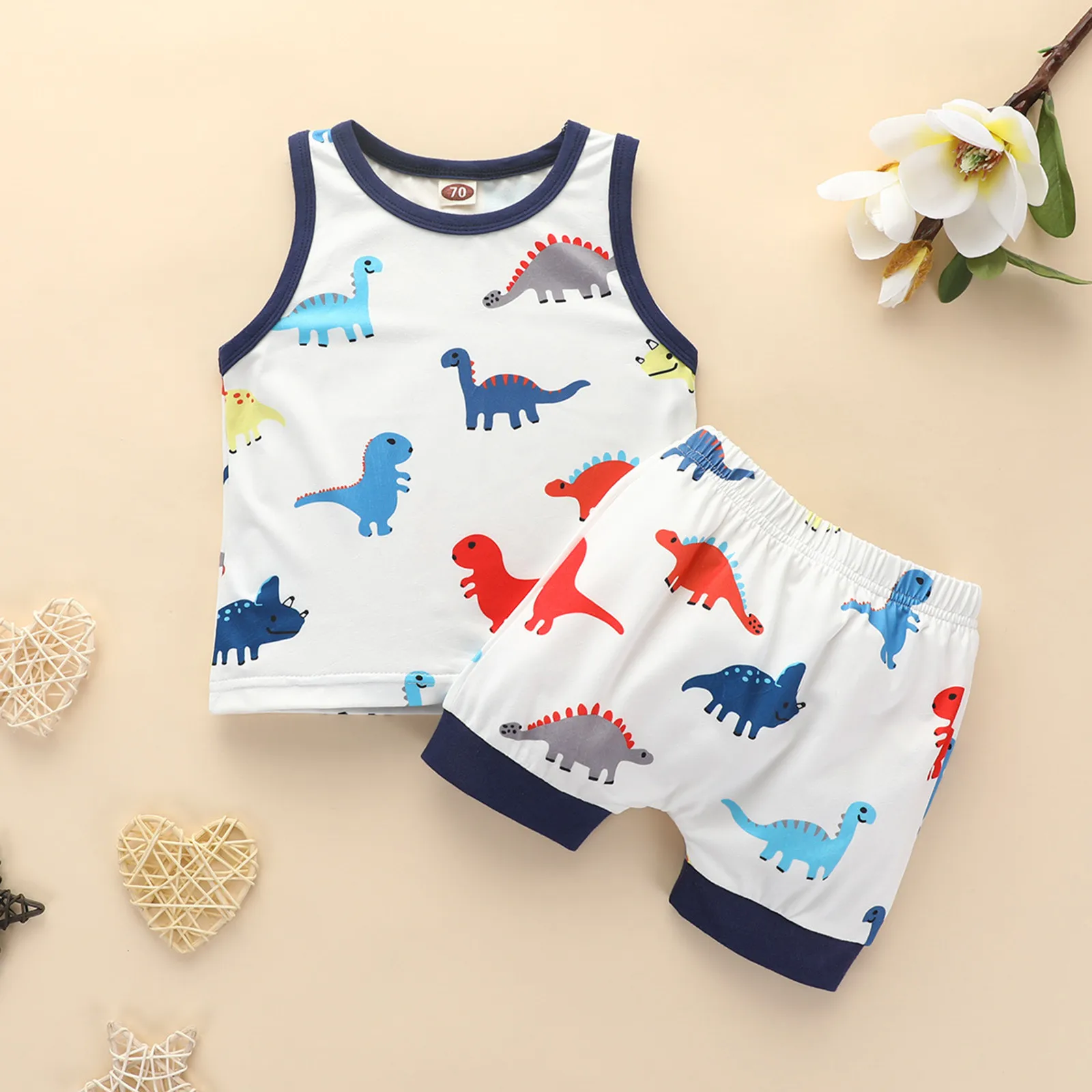 

0-2 Years Infant Boys Sleeveless Cartoon Dinosaur Prints Vest Tops And Shorts Baby Clothes Sets 2PCS Sweat Suits Summer Clothes