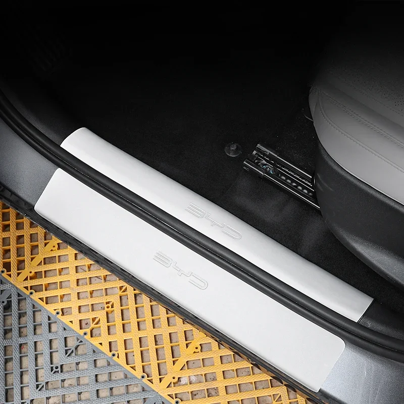Кожаные наклейки на дверные пороги для BYD Yuan педали приветствия в салоне