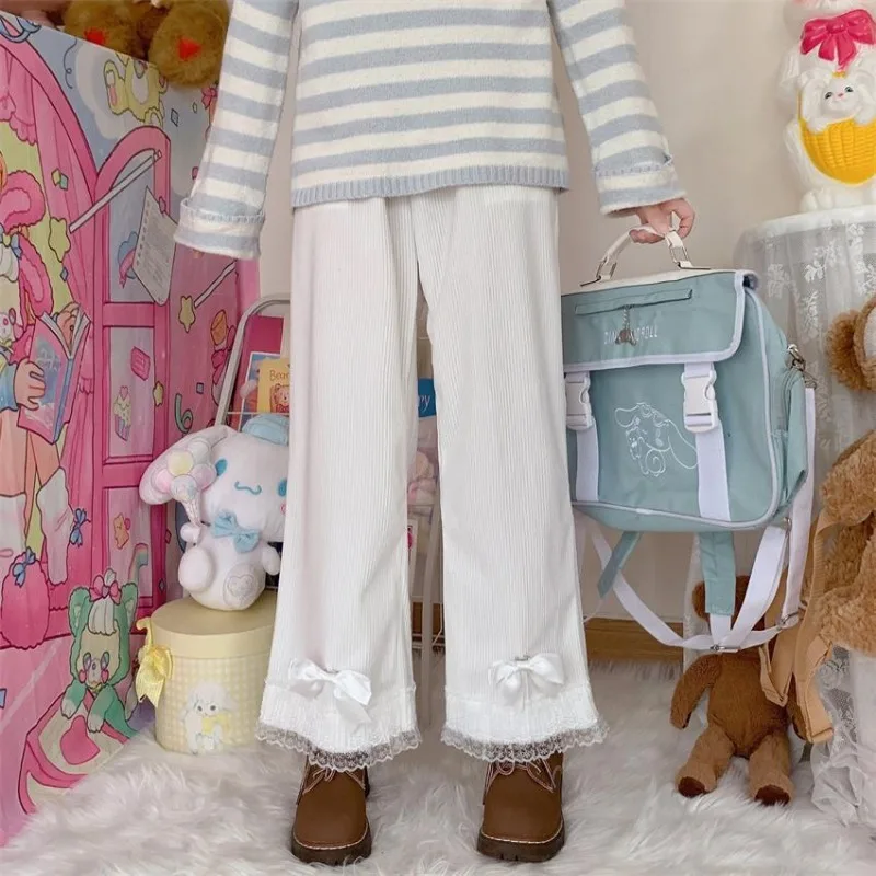 Рисунок 3 - Женские кавайные вельветовые брюки