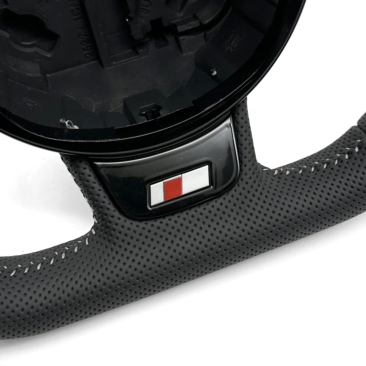 Для Audi полностью перфорированное кожаное многофункциональное спортивное