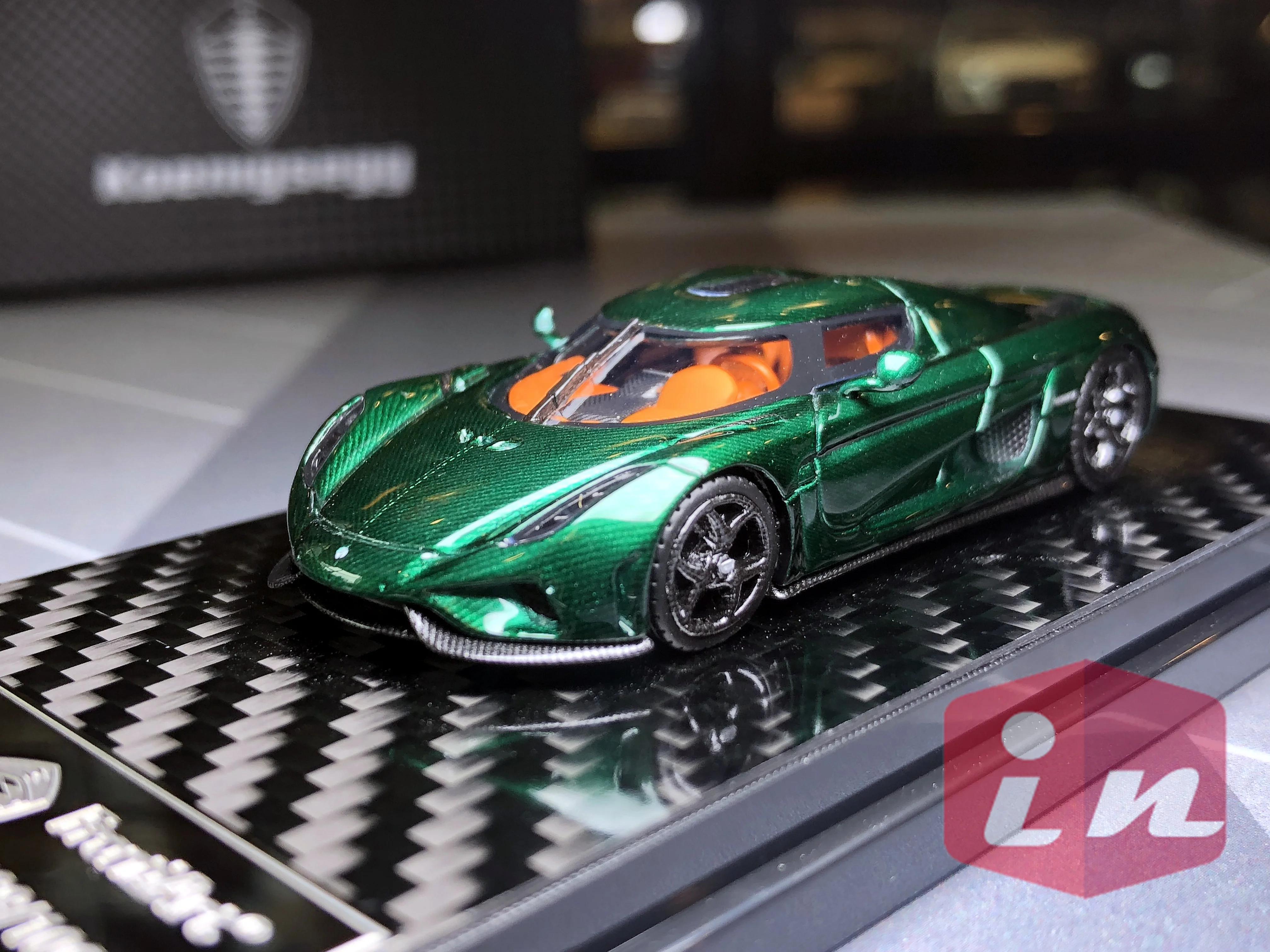 

Frontiart 1/64 Regera Grenn Carbon FA 1/64 Resin Model Car Collection Limited Edition Hobby Toy Car