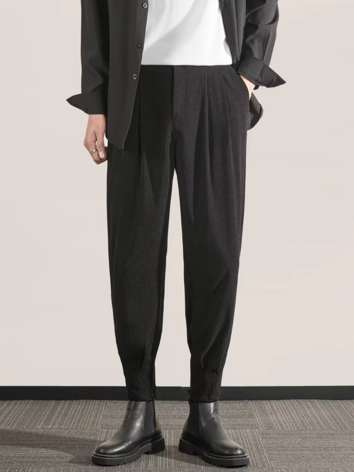 Spring and Autumn New Corduroy Pants Men's Harlan Casual Radish Design Sense Suit trousers TikTok Same Sle Ankle-Tied...