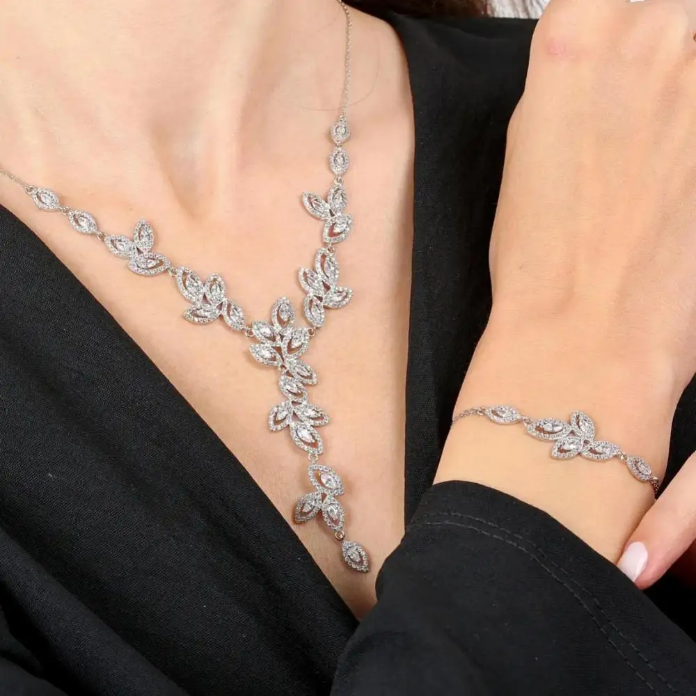 Великолепный комплект из ожерелья и браслета с листьями серьги в стиле бохо