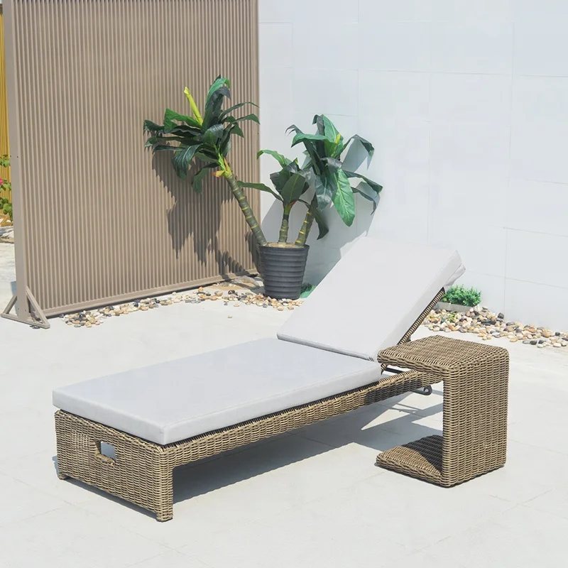 

Modern Outside Chaise Lounge Chair Garden Outdoor Poolside hotel villa furniture Wicker PE Rattan Sun Lounge