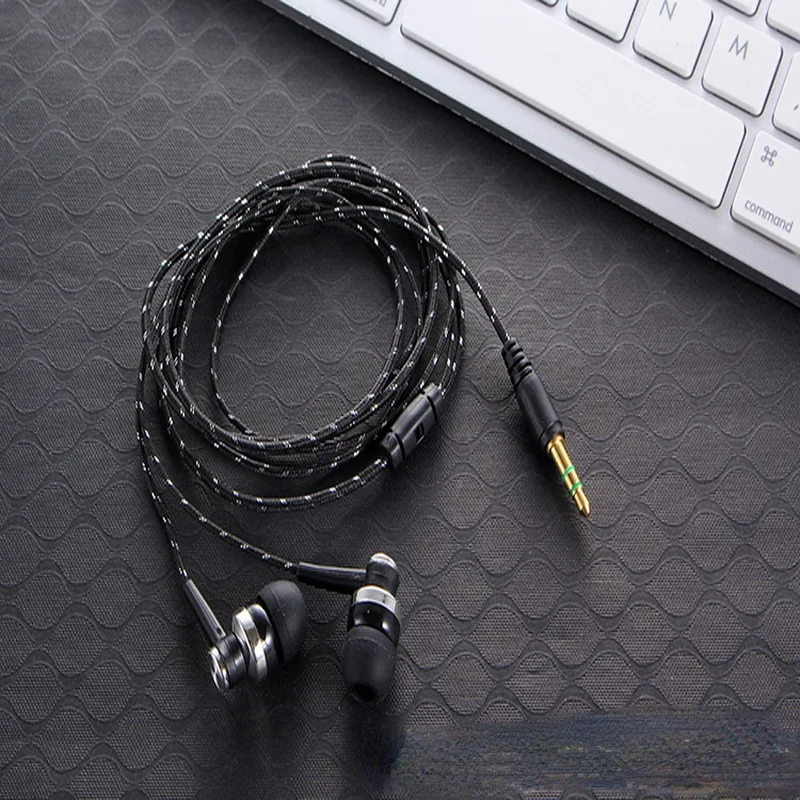 

1Pc 3.5mm Wired In-ear Stereo Earphone Nylon Weave Earphone Cable Headset With Microphone For Smartphone Laptop
