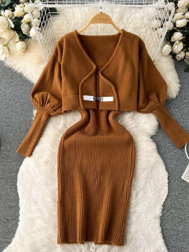 

Женский осенне-зимний комплект из двух предметов, мягкий восковой свитер с рукавами-фонариками, кардиган с шалью и вязаные подтяжки, D2530