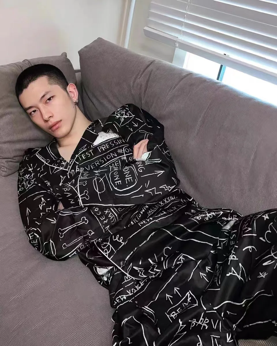 Couple pajamas Spring and Autumn Long sleeved Premium Ice Silk Pajamas 2023 New Women's and Men's Home Fur Set