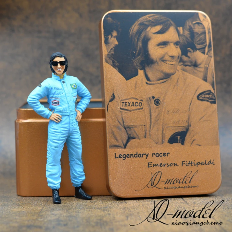 

Экзото модель автомобиля модель сцены кукла модель Эмерсон фиттипалди F1 гонщик 1:18 жестяная коробка в твердом переплете