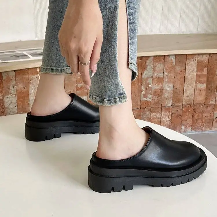 35-Size 43 Large Size Women's Shoes Fat Feet Spring Platform Half Slippers Slip-on Closed Toe Sandals