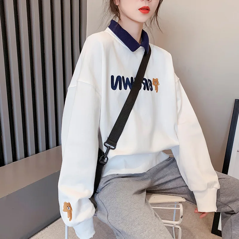 

Women's Kawaii Bear Graphic Letters Print Polo Turn Collar Tops Casual 90s Y2K Sweatshirts Long Sleeve Pullovers Girls Jumper