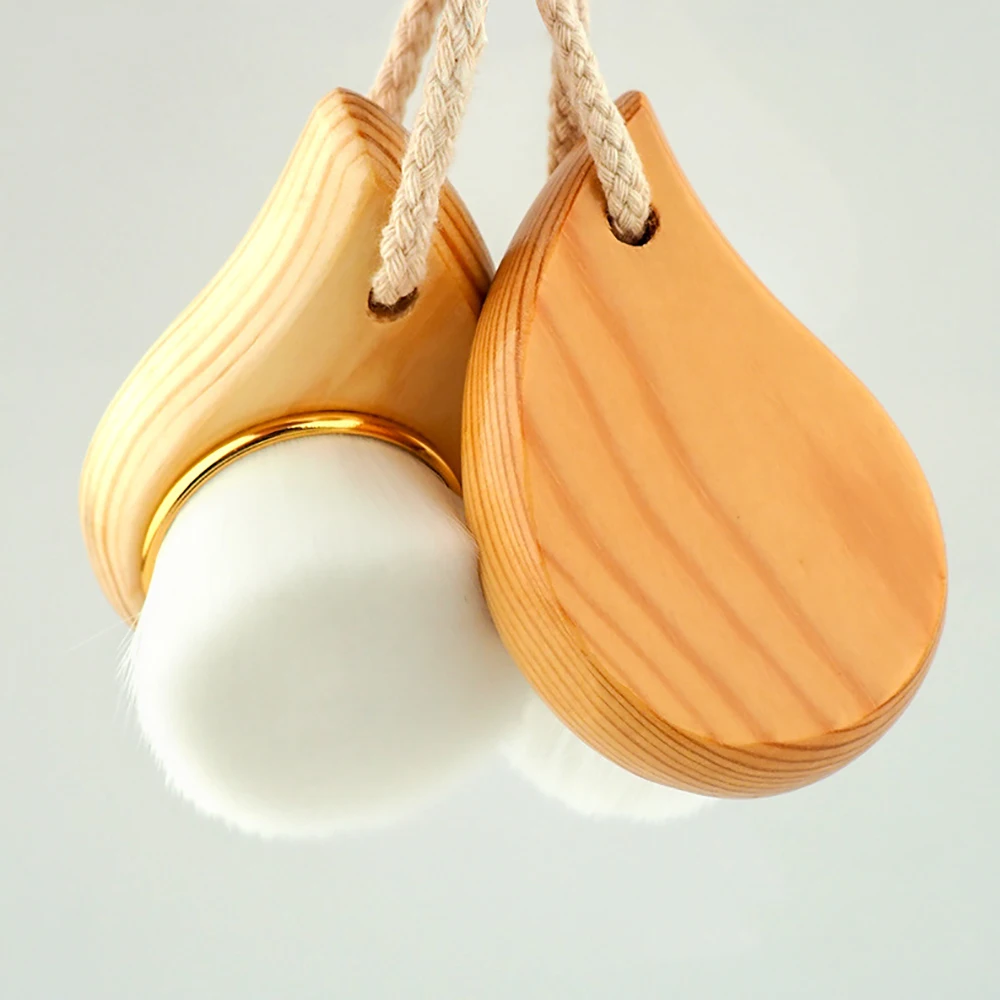 

Beauty Brush Comma Shape Hangable Bamboo Charcoal Soft Hair Deep Pore Massage Skin Exfoliating Cleanser Cosmetics Beauty Tools