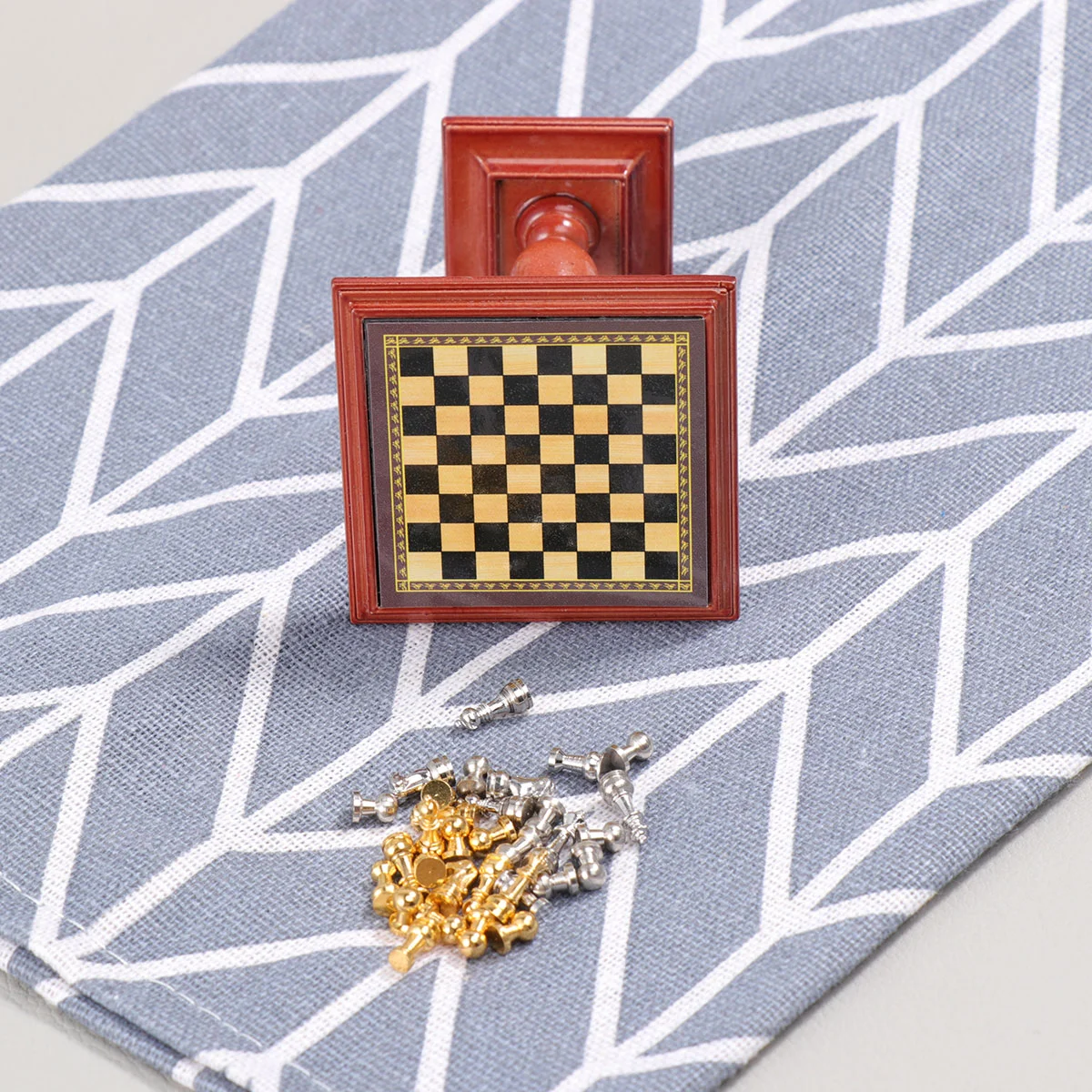 1 шт. шахматная игрушка модель мини-сцена орнамент креативный шахматный стол