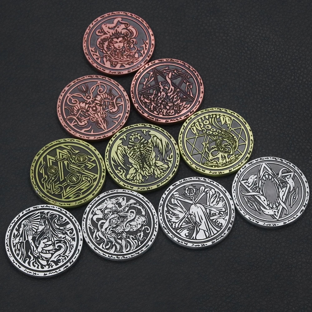 

Cthulhu Mythos Emblem Vintage Necronomicon Coin Keychain Demon Hunter Vintage Coin Round Cthulhu Art Prop Jewelry Collection
