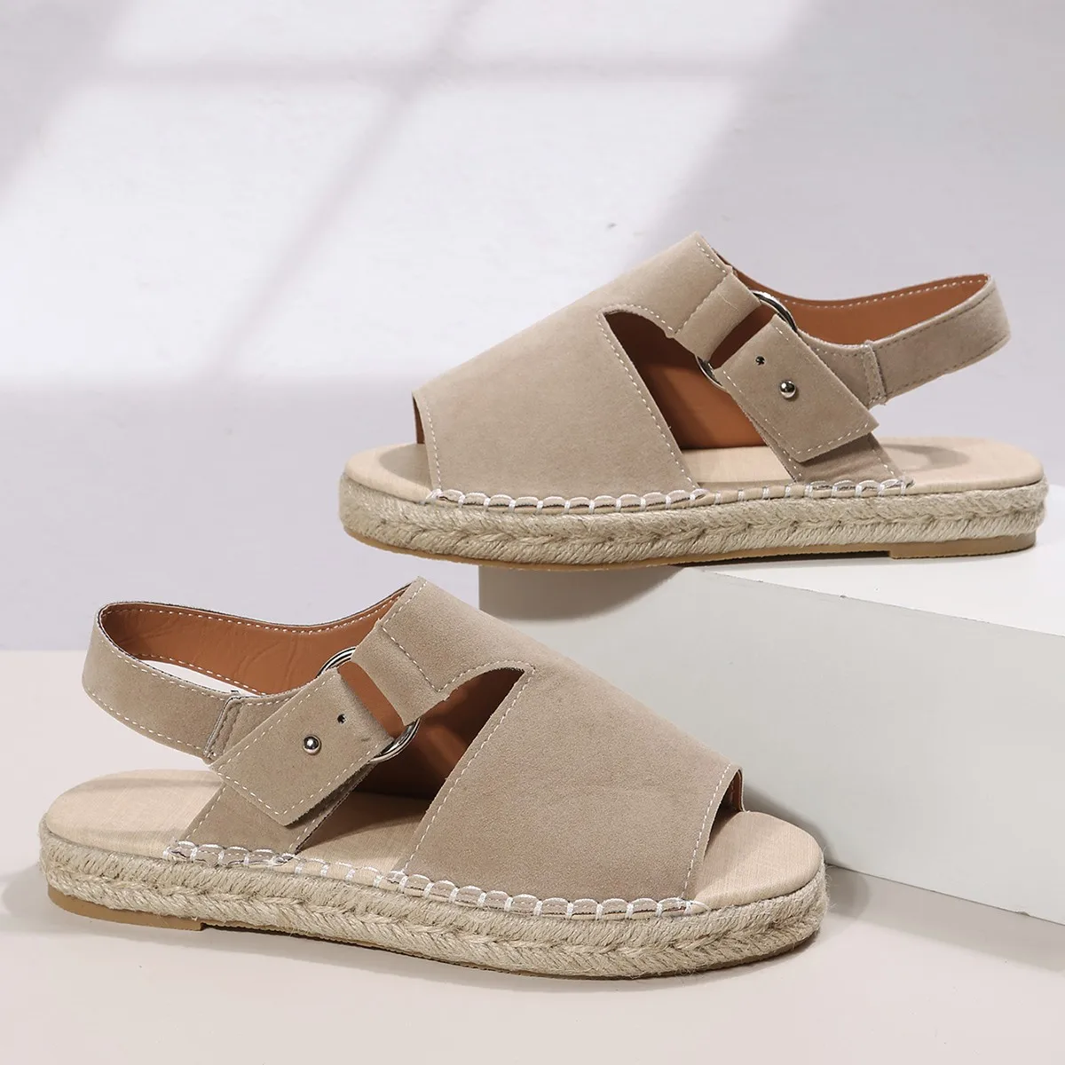 

Сандалии женские кожаные с открытым носком, босоножки из пеньковой веревки, модная повседневная обувь в римском стиле на плоской подошве, с ...