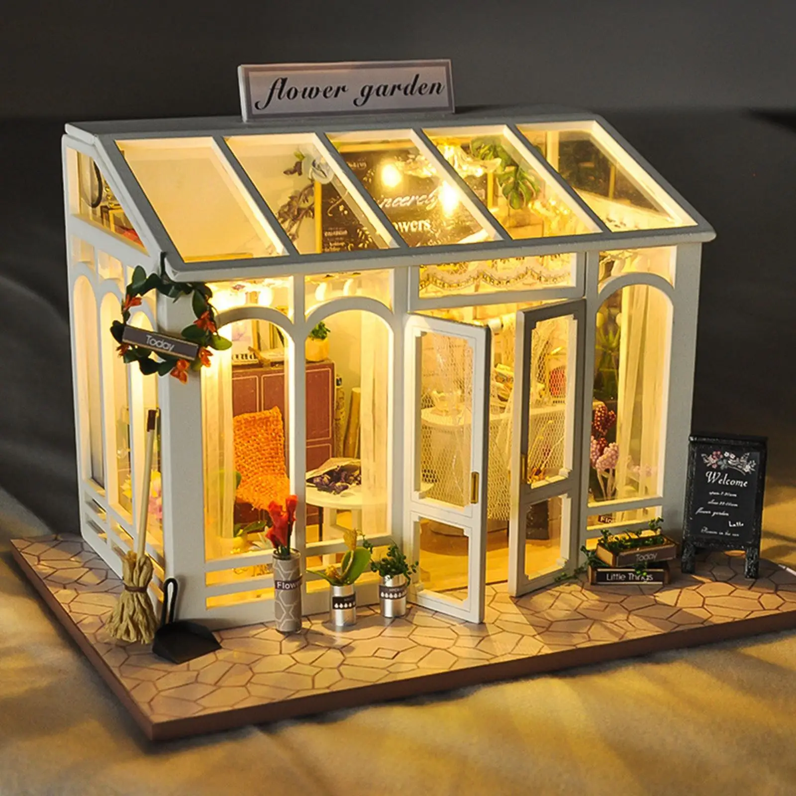 Kit in miniatura fatto a mano casa delle bambole casa del giardino dei fiori Puzzle da costruzione 3D