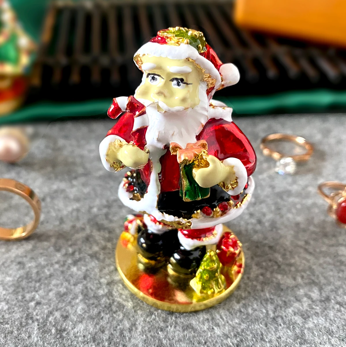 

Metal Santa Claus Figurine Hinged Trinket Box Collectible Jewelry Storage Box with Crystal Bejeweled Hand-Painted Ring Holder