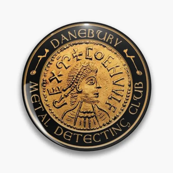 Danebury Metal Detecting Club Mock Logo  Soft Button Pin Collar Women Jewelry Fashion Hat Clothes Creative Metal Lapel Pin
