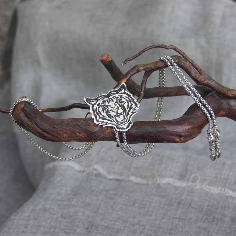 Original designer bolotie stainless steel tiger head bolo tie for men personality neck tie fashion accessory
