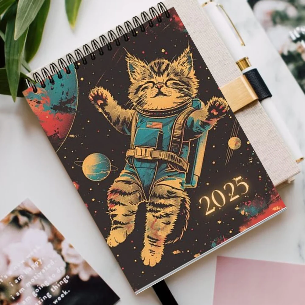 Милые кошки календарь на 2025 год забавный с кошками настенный ежемесячный