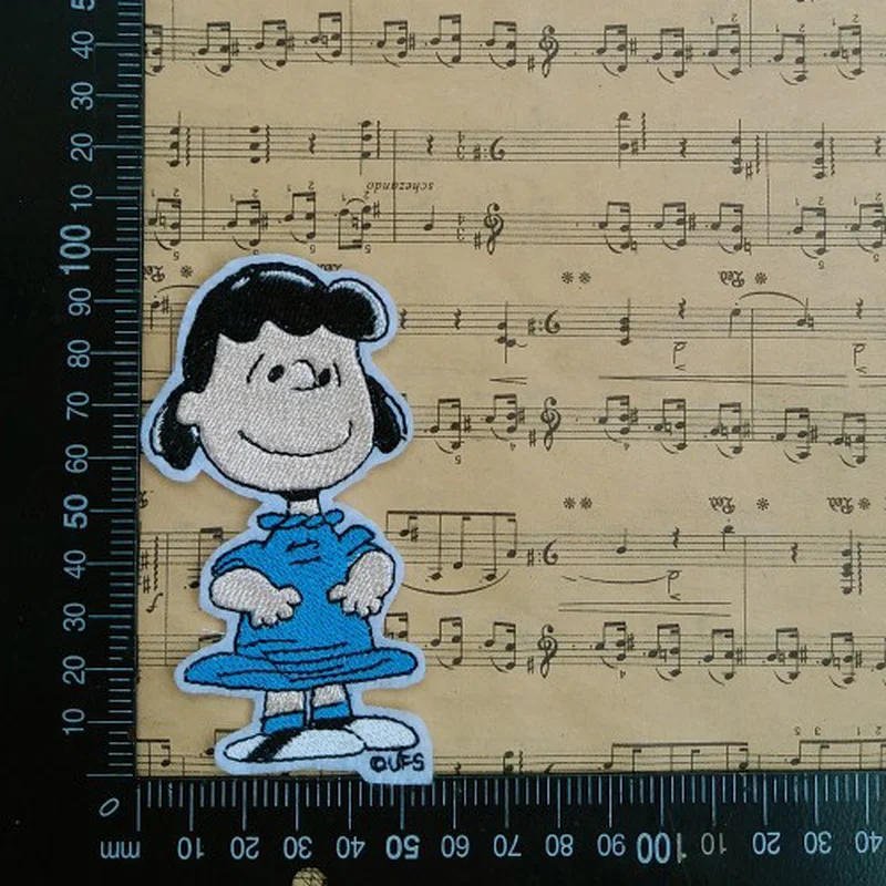 Снупи патчи арахис для одежды железо на Патчи Diy патч Вышивка дешевая одежда