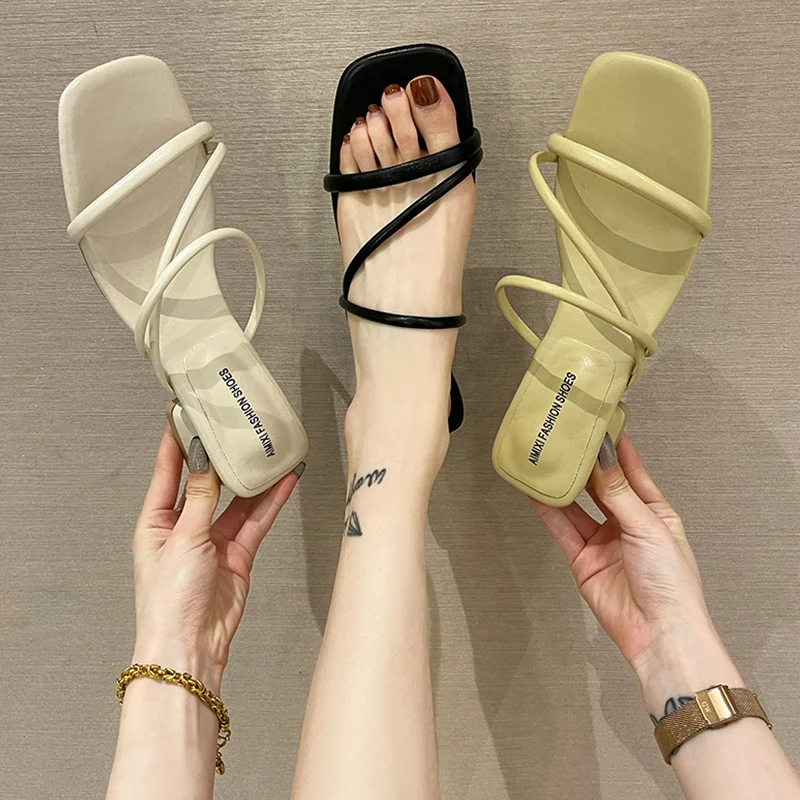 

Shoes Woman 2022 Med Female Slippers Square heel Luxury Slides New Soft Block Designer Rubber Scandals Fashion Rome Basic Hoof H