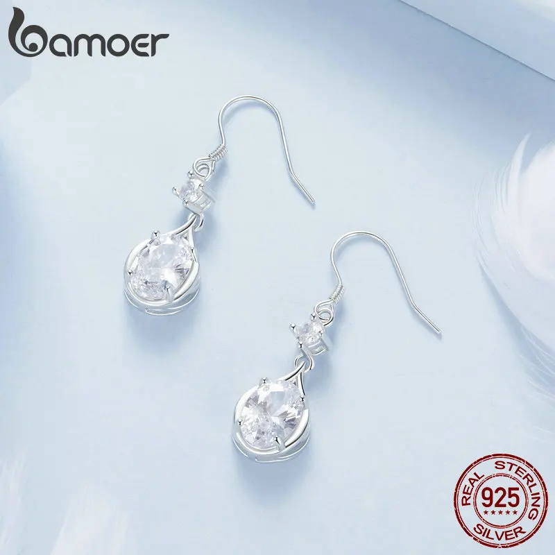 Комплект из колье и серёг серебра 925 пробы