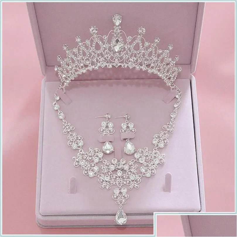 

Headpieces Bling Set Crowns Necklace Earrings Alloy Crystal Sequined Bridal Jewelry Accessories Tiaras Suit Drop Delivery