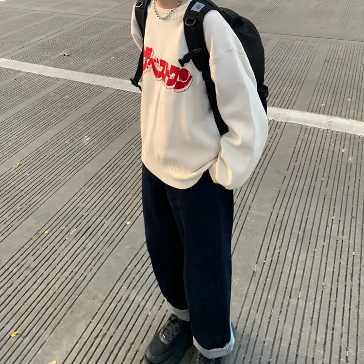 Рисунок 5 - Женский трикотажный свитер в стиле Харадзюку