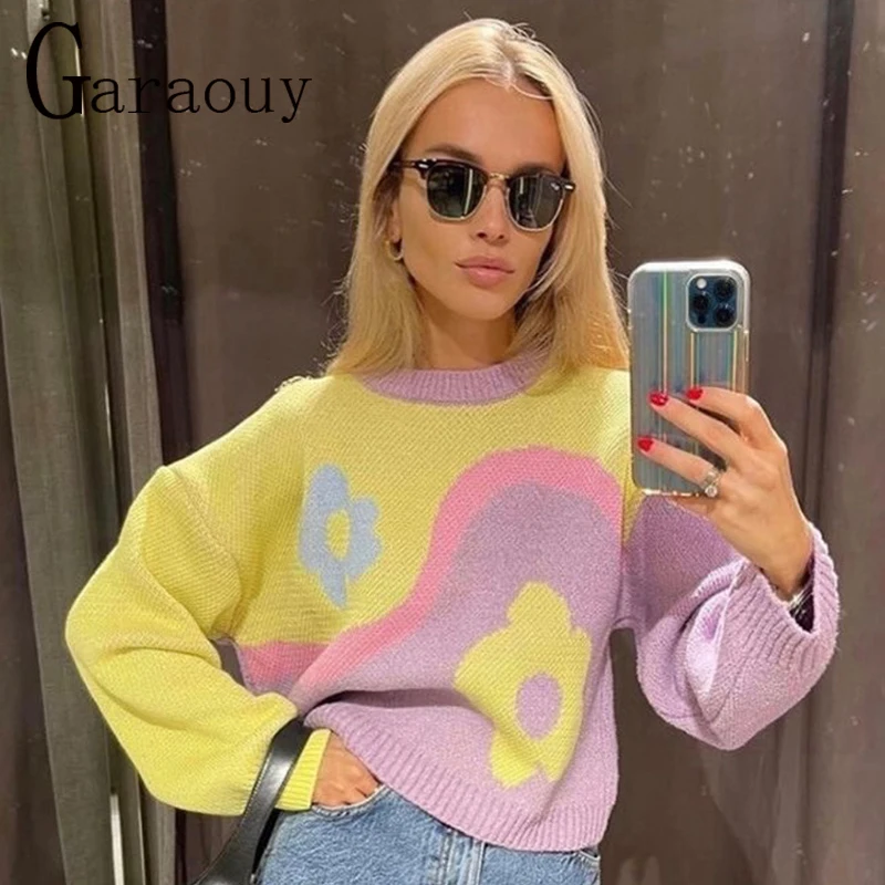 

Garaouy New 2022 Women Autumn Winter Clothing Flowers Sweet Color Matching Round Neck Long Sleeve Loose Pullover Sweater